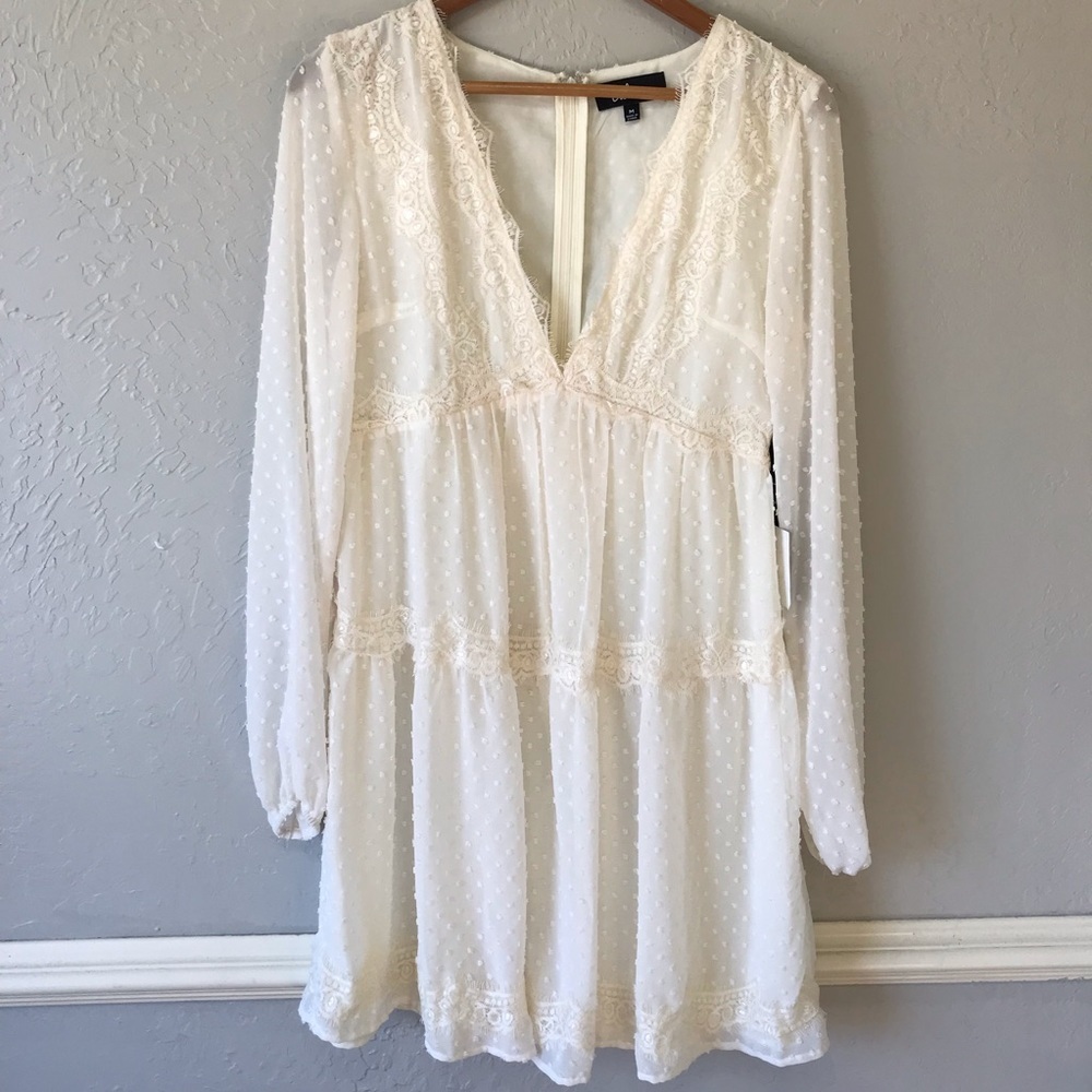 Lulu’s Ivory Lace Boho Tiered Peasant Mini Dress NWT